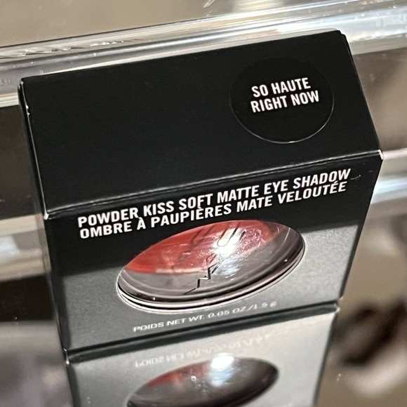 MAC Powder Kiss Soft Matte Eye Shadow in color So Haute Right Now, NEW! - Picture 10 of 10